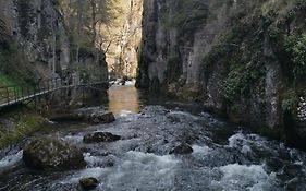 Къща Томови,стаи за гости